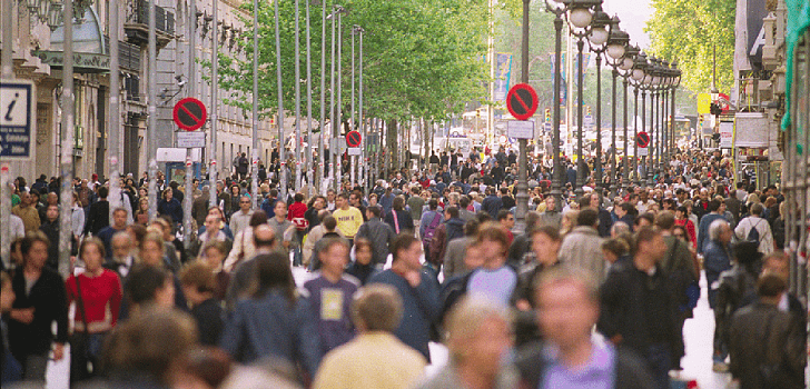 La población española crece por primera vez desde 2011 gracias a la inmigración La población española crece por primera vez desde 2011 gracias a la inmigración